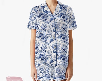 Flower Blue Toile Pajama Set – Vintage Floral Short Sleeve Button Up Sleepwear, Soft Summer Loungewear Gift for Her