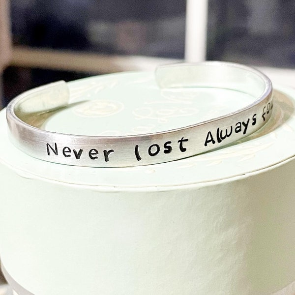 Never lost Always found bracelet, believe in yourself, witcher, ciri, geralt, yennifer, love bracelet, bff bracelet,