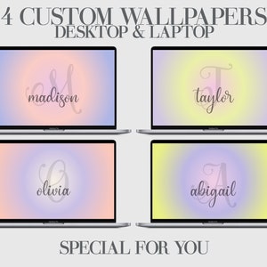 Puede incluir: Cuatro pantallas de ordenador portátil con fondos de pantalla personalizados que presentan un fondo degradado y una inicial estilizada con un nombre debajo. Los nombres son Madison, Taylor, Olivia y Abigail.