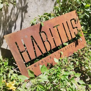 Cartello in metallo con indirizzo rustico personalizzato - Regali personalizzati - Arte murale - Decorazione murale - Foresta e cervi - Arte murale per la casa di montagna, laser personalizzato