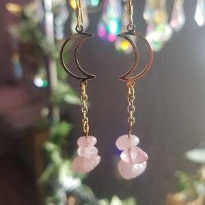 Rose quartz earrings, crystal earrings, celestial earrings, Birthday gift for her, witchy gift for women, gemstone earrings, moon earrings
