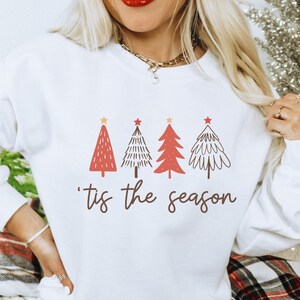 Womens Christmas Sweatshirt, Christmas Sweater, Christmas Crewneck, Christmas Tree Sweatshirt, Holiday Sweaters for Women, Winter Sweatshirt