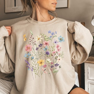 Flowered sweatshirts 2025