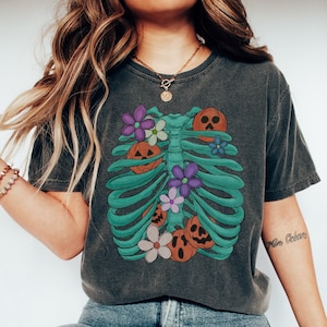 Comfort Colors Tshirt, Skeleton Shirt, Halloween Shirt, Funny Halloween Costume, Trick or Treat Shirt Women&#39;s Halloween Shirt Halloween Gift