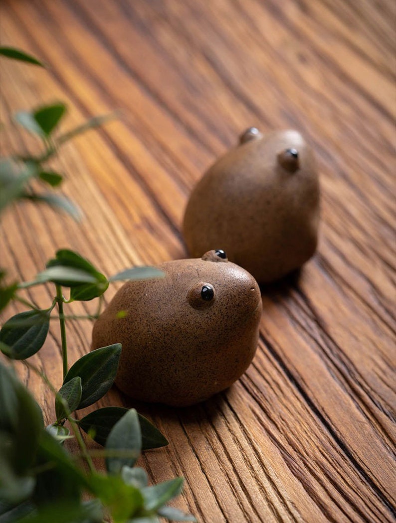 Lucky Frog Tea Ceramic Pet Toad Tea Figurine Tea Pet Handmade Etsy