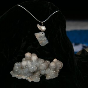 Doves Landing Choker