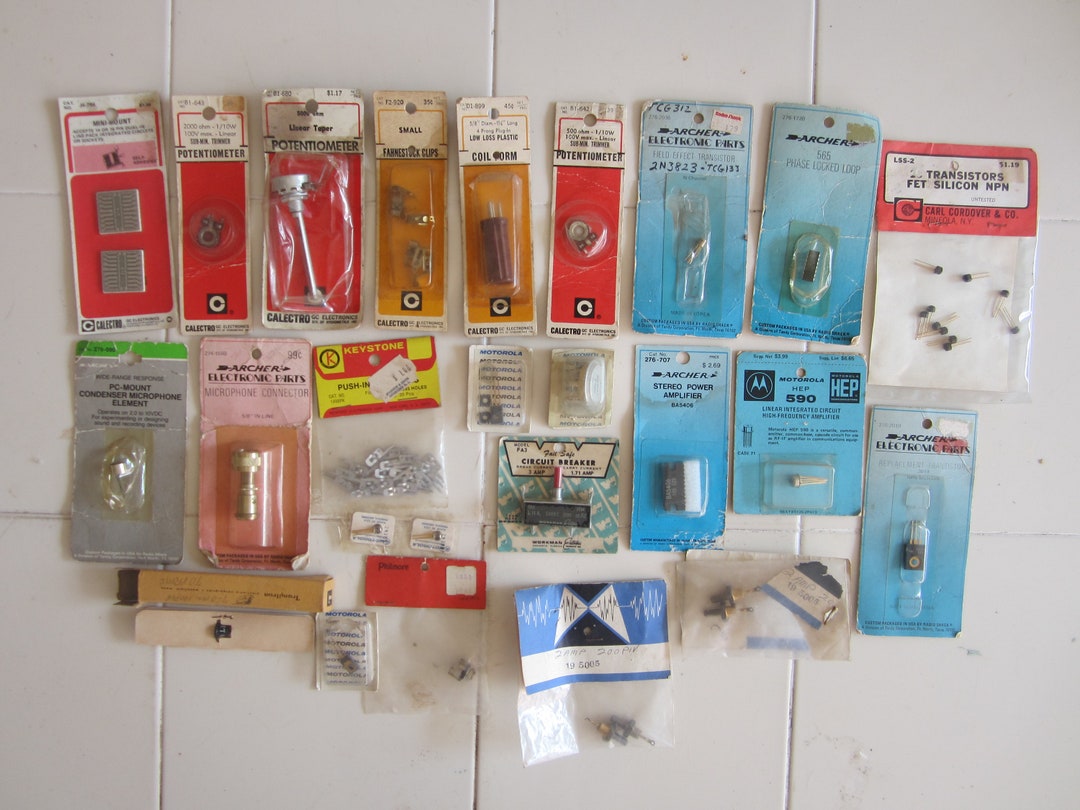 Transistors Potentiometers Vintage Electronic Parts NOS Original 24