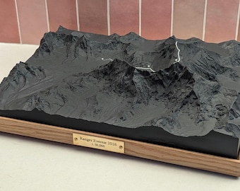 Everest  - Large Framed Model with Climbing Route