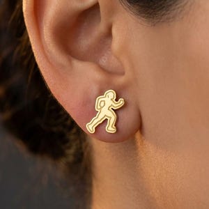 Läufer Ohrstecker, Marathonläufer Schmuck, Leichtathletik Geschenk, Minimalistisches Sportzubehör für Frauen, Gold Silber Optionen
