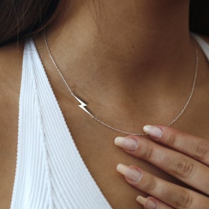 Lightning Necklace, Tiny Lightning Bolt, Thunderbolt Necklace, Flash Necklace, 925 Sterling Silver Tiny Lightning Charm, Gift For Mom, Bolt Necklace, fine silver necklace, tiny Lightning Bolt, Dainty Minimalist, Birthday Gift, Thunderbolt Necklace