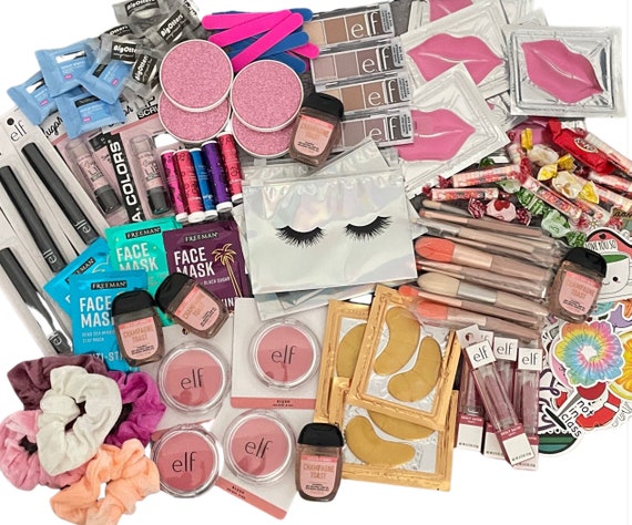 Surprise Mystery Beauty Makeup Bag, Blind Gift Bag, Makeup, Skincare,  Candy, Stickers, Nails, Cosmetics Beauty Bag - Etsy UK
