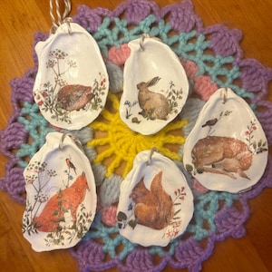 Set of 5 Oyster shell ornaments / decoupage / woodland animals / fox / rabbit / deer / squirrel / hedgehog