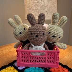 Laine au crochet Miffy Bunny / fait main / crochet / peluche