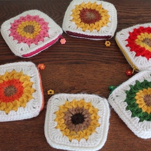 Granny square crochet Purse /crochet square bag / sunburst granny square/ granny square coin pouch/ crochet pouches