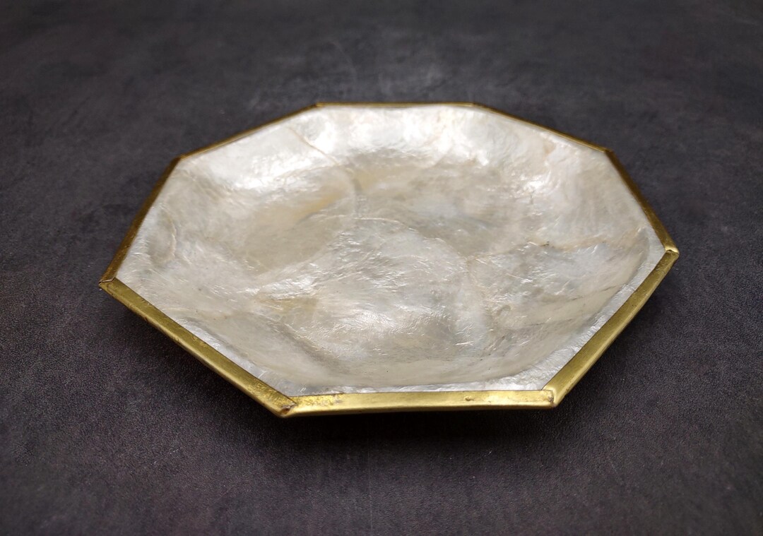 Octagon Shell Gold Edged Octagon Capiz Shell Dish (1 Shell Dish Approx. 6.5 Inches ...