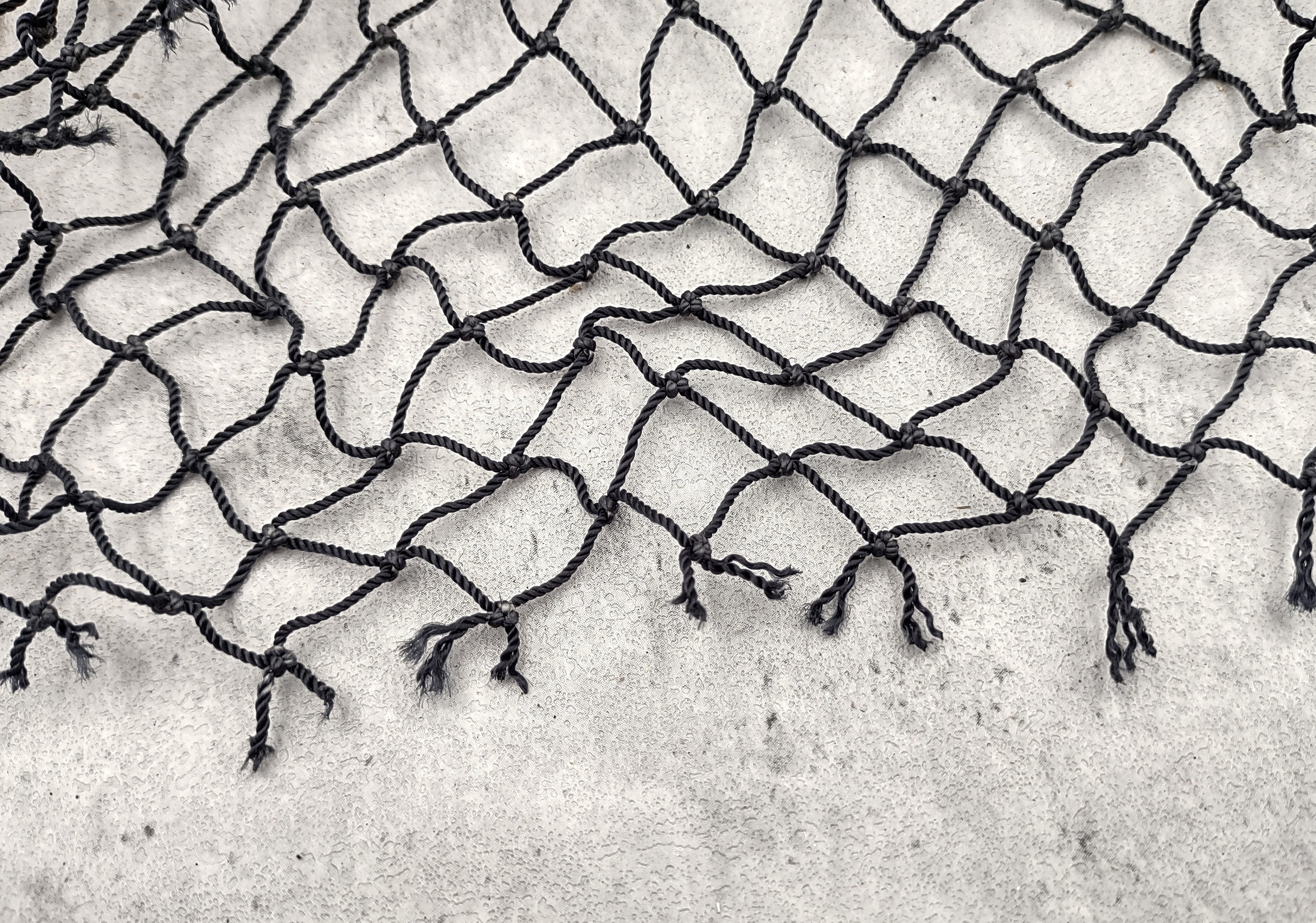 Decorative Fish Net Tied Black Nylon approx. 4X9 Feet Fishing Net