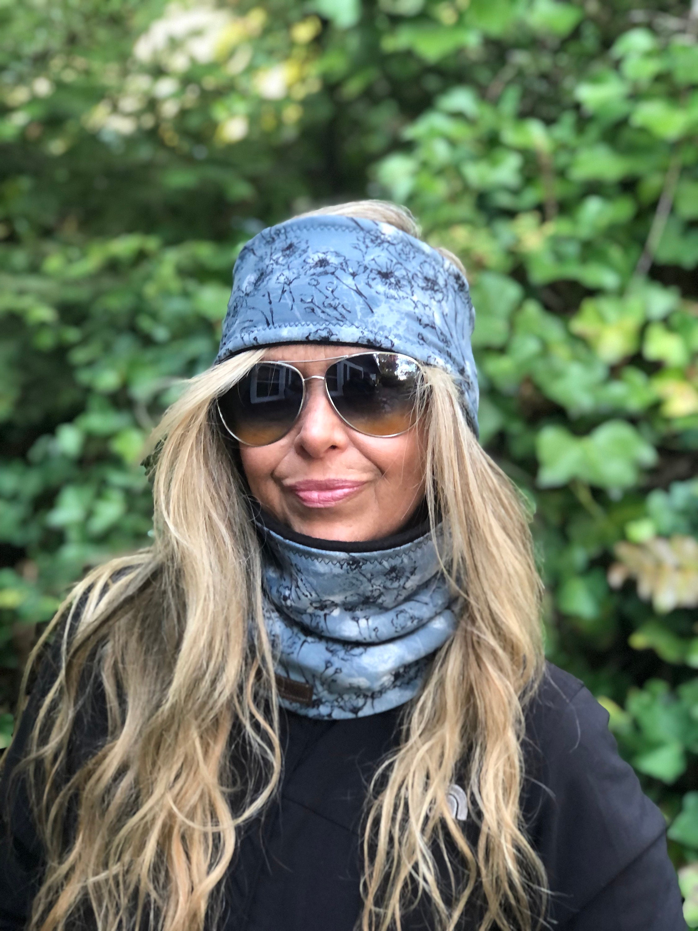 Neck Gaiter Blue Stenciled Flower Neck Warmer Gaiter, Women's Gaiter