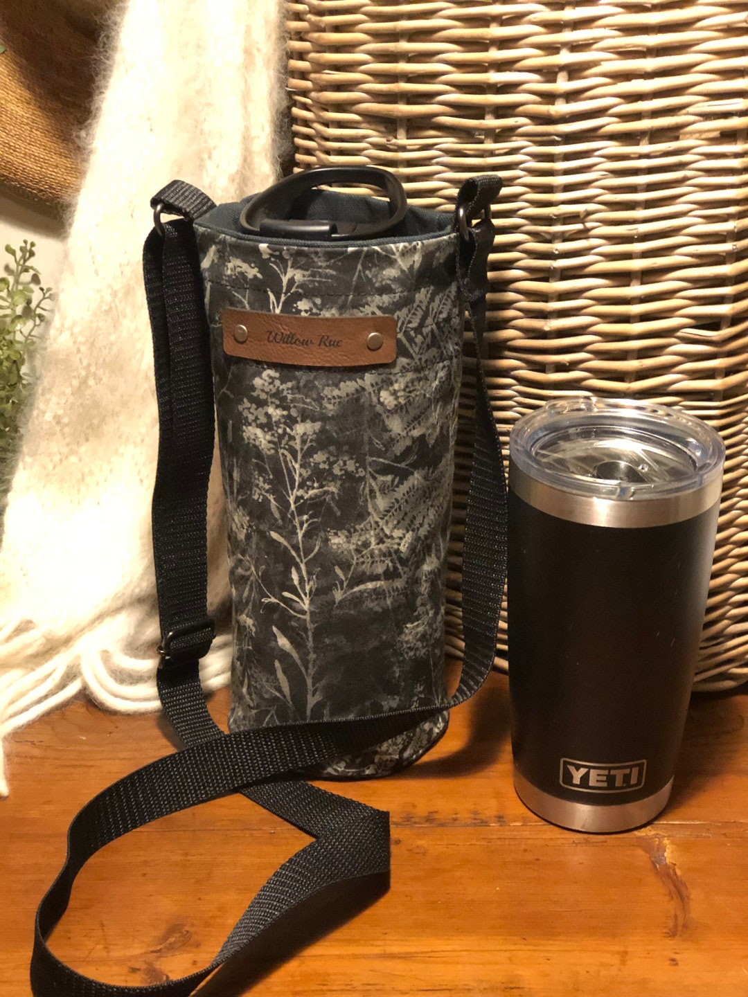 Water Bottle Holder Black Fern Fabric Water Bottle Holder, Water Bottle Sling Bag, Hiking Purse