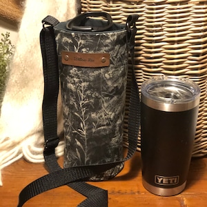 Water Bottle Holder ~ Black Fern fabric water bottle holder, water bottle sling bag, hiking purse, water bottle bag, purse, sling bag