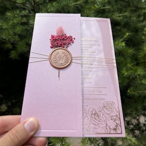 Acrylic Quinceañera invitation, Rose gold foil print, Pink pearl half envelope, Pink Wax seal (List price is valid for 100 pieces or more)