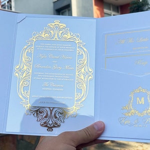 Faire-part de mariage en acrylique, faire-part de mariage, enveloppe de poche blanche, carte détaillée, cachet de cire doré, enveloppe postale blanche imprimée en feuille d'or