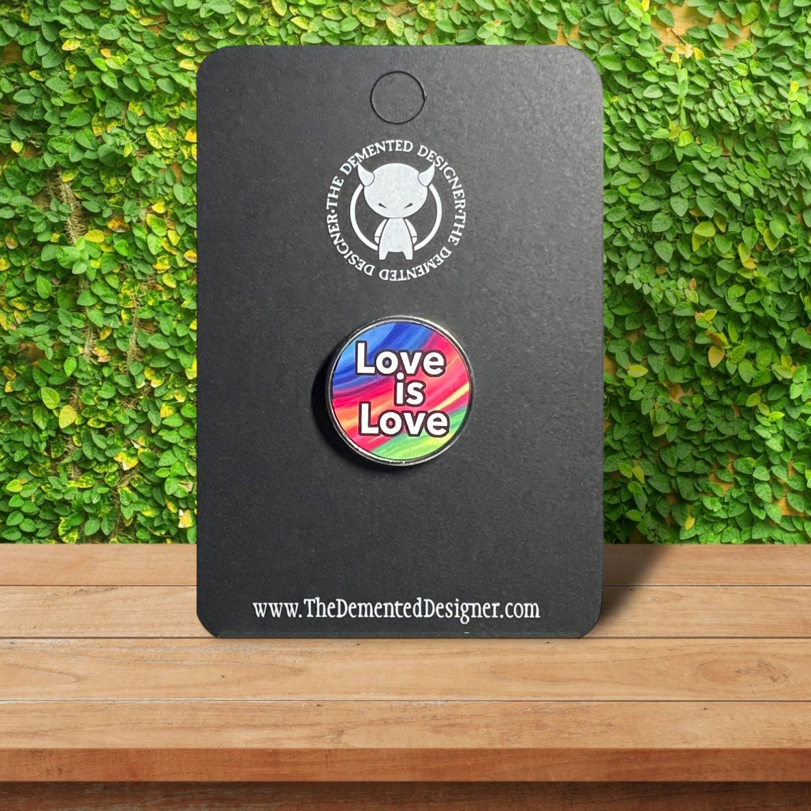 Love is Love LGBTQIA+  - Pin - FREE SHIPPING! - Thumbnail 2