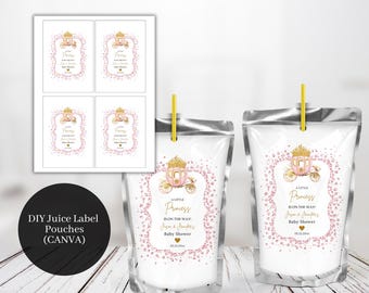 Könnte beinhalten: Rosa-goldene Babyparty-Saftetikettenbeutel mit einem Prinzessinnenkutschen-Design. Die Beutel haben einen goldenen Strohhalm und den Text "A Little Princess is on the way!" Eine Seite mit passenden Etiketten ist ebenfalls abgebildet.