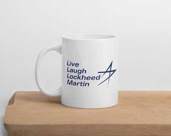 Taza de Lockheed Martin "Vive, Ríe" | Taza de café con memes de finanzas | Regalo para comerciantes | Taza con memes de la bolsa