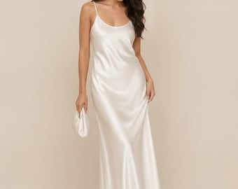 Abito lungo in seta bianca, abito sottoveste con spalline sottili e scollo a cascata, elegante abito da cerimonia e da sera.