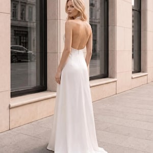Suknia wieczorowa z jedwabiu z odkrytymi plecami, suknia maxi z dekoltem halter, elegancka suknia na przyjęcie weselne i formalny strój dla gości weselnych