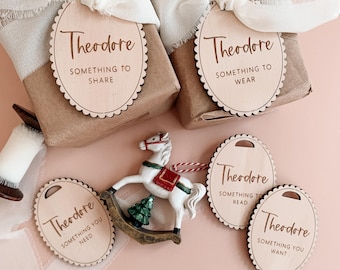 Etiqueta de madera personalizada con aspecto vintage / etiquetas de regalo / etiqueta navideña / Quiero Necesitar Leer Usar Compartir / Etiqueta de regalo de madera vintage reutilizable