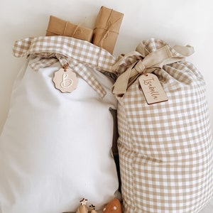 Saco de Papá Noel personalizado / Saco de Papá Noel navideño / Etiqueta navideña / Etiqueta navideña personalizada / Primera Navidad / Calcetín de Papá Noel / Etiqueta para saco