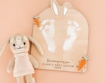 Placa de primera pascua / huella de bebé / pascua de bebé / mi primera pascua / huellas de bebé / primera pascua del bebé / placa de conejo de pascua