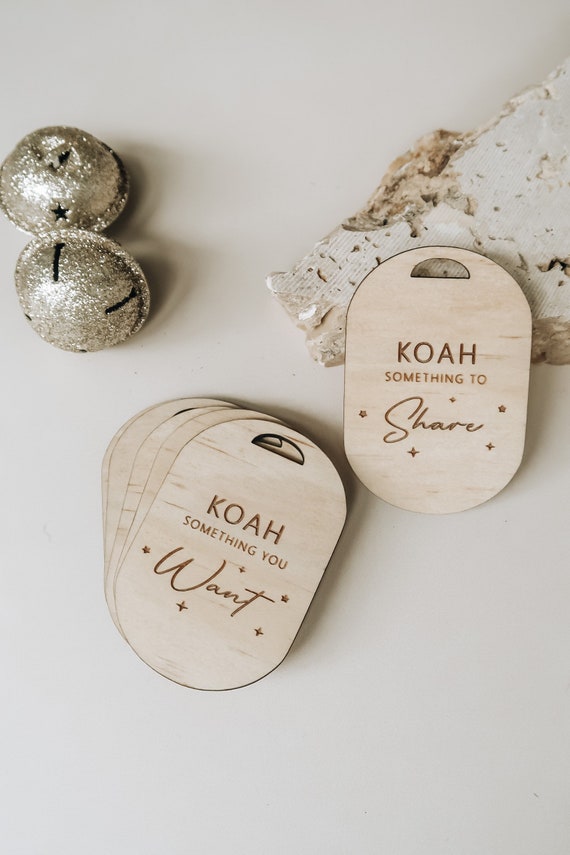 Personalised something to wooden tag / gift tags / Christmas tag / Want Need Read Wear Share / Reusable wooden gift tag / Meaningful gift