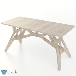 Pode incluir: Uma mesa de madeira clara com um design geom&eacute;trico &uacute;nico. A mesa tem um tampo retangular e quatro pernas feitas de uma &uacute;nica pe&ccedil;a de madeira.