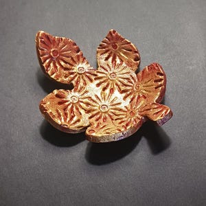 Handmade ceramic leaf trinket/ring dish