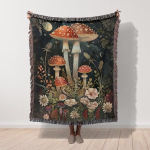 Dark Cottagecore Mushroom Woven Throw Blanket, Woven Wall Hanging Tapestry, Mushroom Throw Blanket Couch & Picnic Blanket, Mushroom Decor