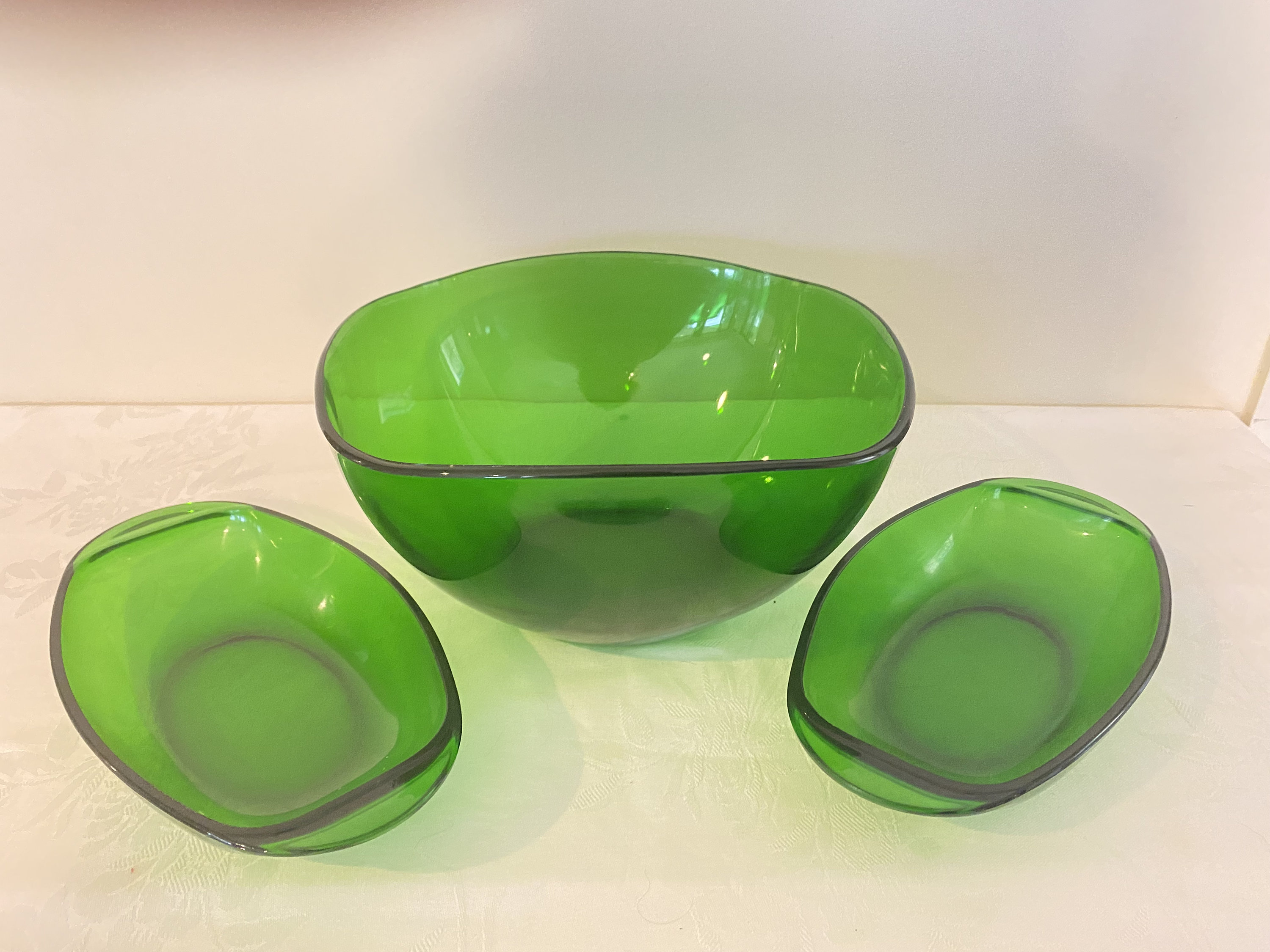 Plate VERECO glass GREEN France 1970 / Art of the Table / vintage