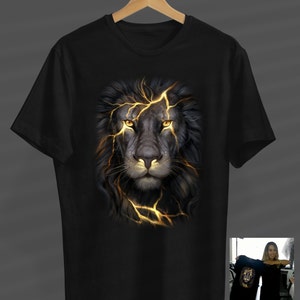 Unisex Masculino-Femenino Lightning Lion Diseño Negro Cuello Redondo Camiseta