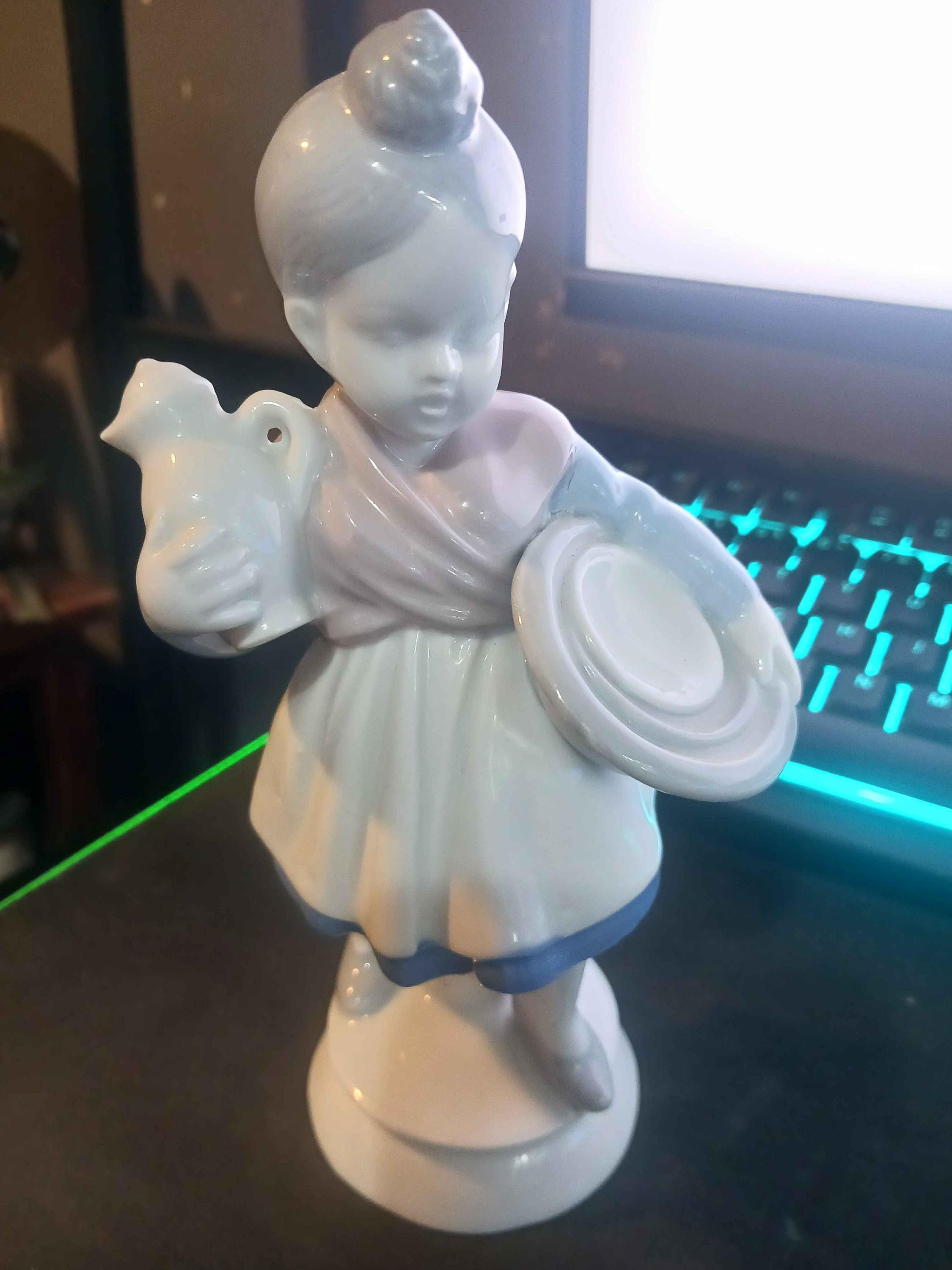 ババリア　ゲロルド　GEROLD　PORZELLAN 置物　フィギュリン ババリア ゲロルド GEROLD PORZELLAN 置物 フィギュリン - メルカリ