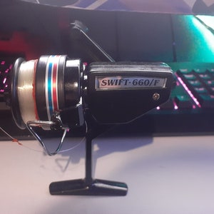 Vintage Swift-660/F Zoom Cast Spinning Reel WORKS GREAT