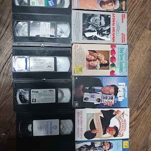 lot of 6 VHS tapes movies