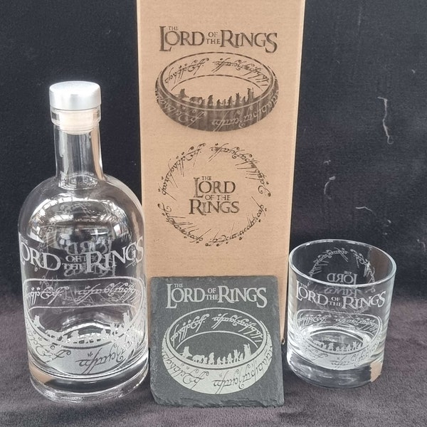 Lord of the Rings decanter box set can be personalised