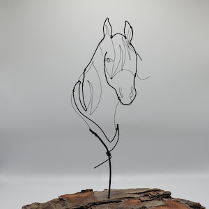 Wire figure horse head, horse, handmade, wood, unique
