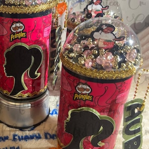 Barbs Pringles; Personalized Barbs Pringles; Barbs Pringle Dome; Barbs Party Favors; Barbs Theme; Pink Party; Black Princess; Custom Pringle