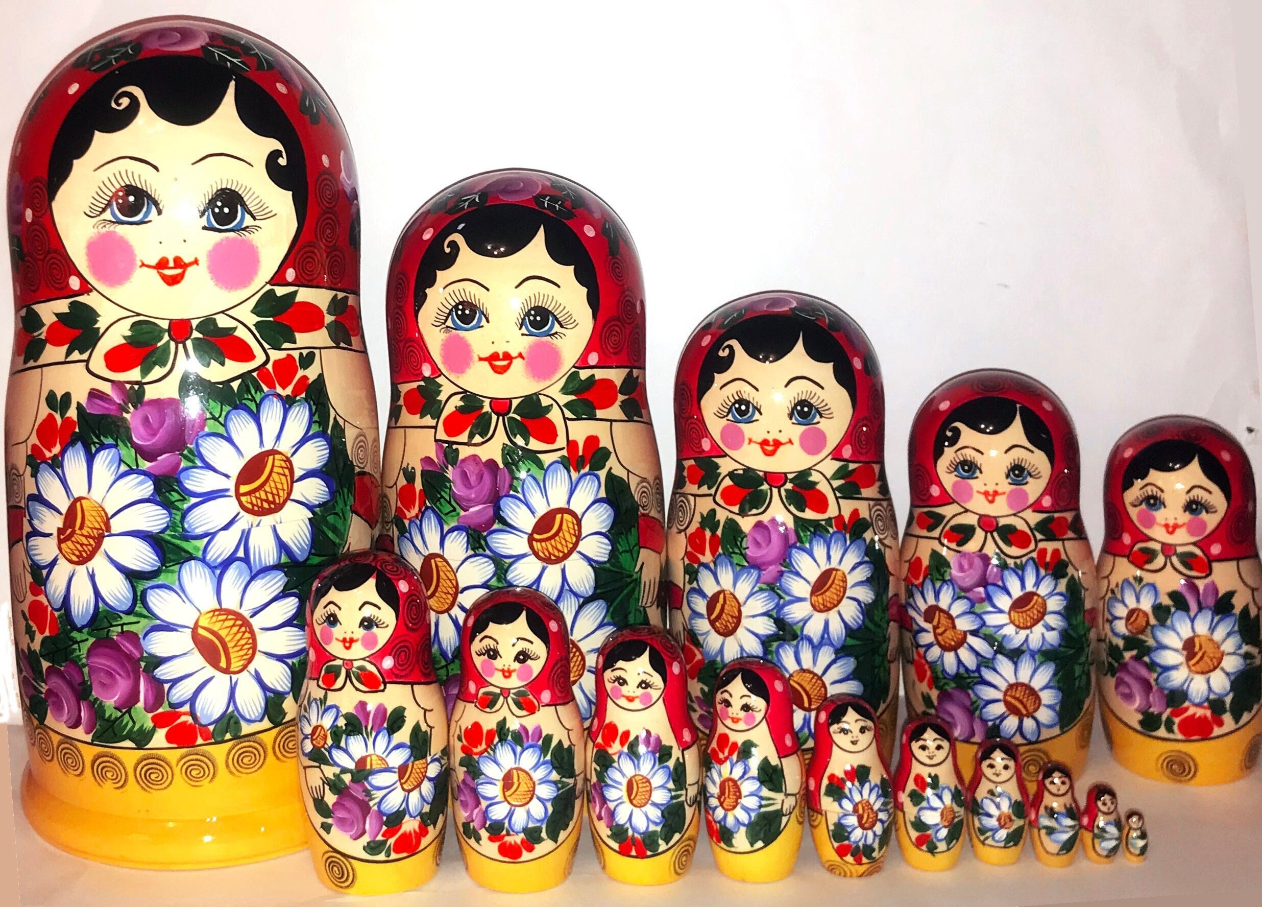 Giant nesting dolls 2025