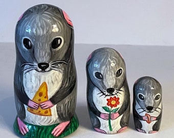 Mouse family nesting dolls, wooden toy, Russian matryoshka