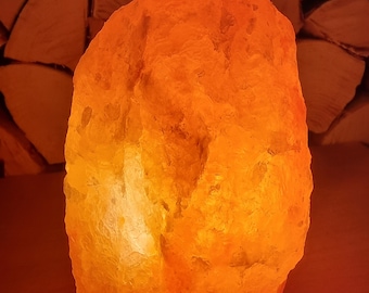 Salt crystal table lamp, rose white, 28 cm