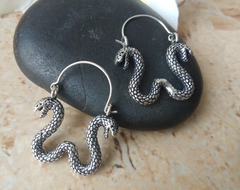 W-Snake Earrings / Style Brass Handmade Earrings /   Brass Ethnic Bali Earrings / Metal Earrings / Designer