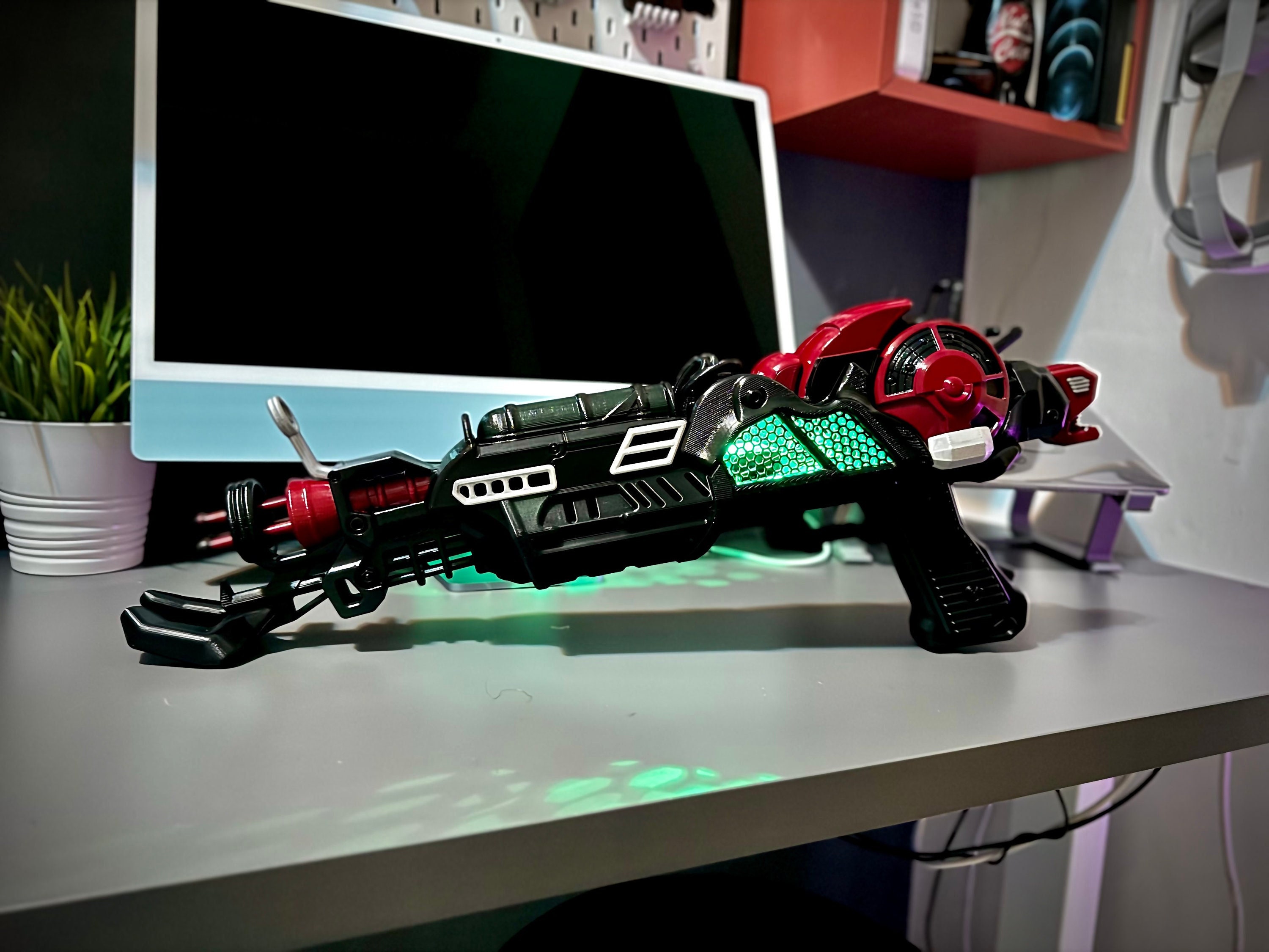 Raygun Mark 2 LED Zombie REPLICA 1/1 - Etsy Israel, image size:3000x2250